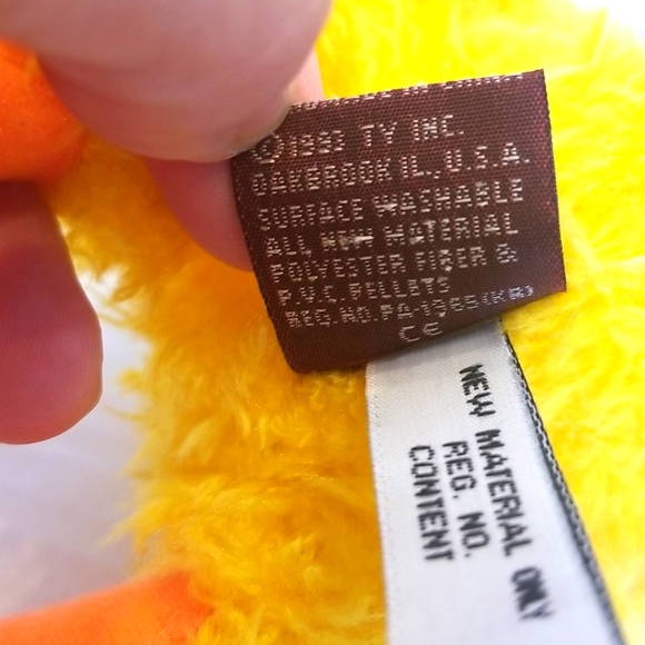 💥2/$10💥 NWT Vintage Ty Attic Treasures Bonnie Little Chick with Bonnet 1… - Picture 9 of 10